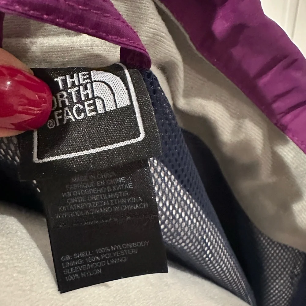 North Face Jacket - Picture 6 of 7